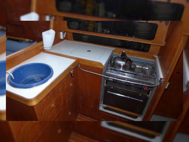 1988 Moody 31 for sale