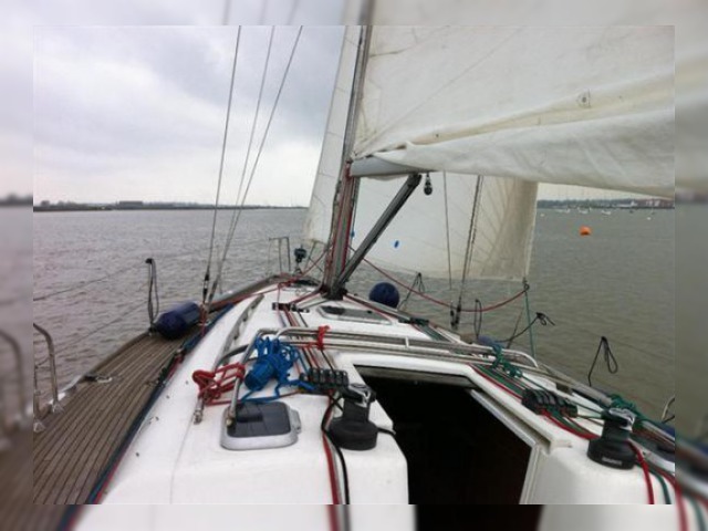 Buy 2003 Dufour 40 Performance