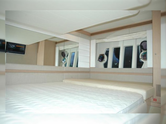 2011 Ferretti 570 for sale