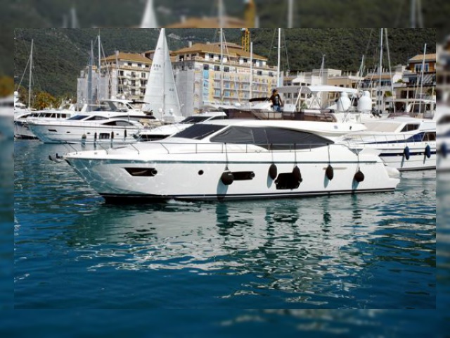 2011 Ferretti 570 for sale