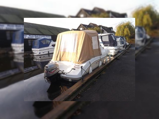 2005 Quicksilver 620 for sale