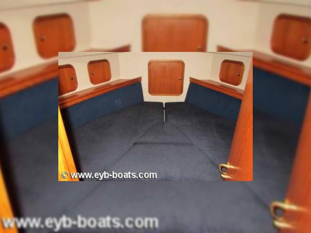 2001 Aquastar 38 for sale