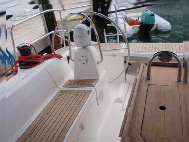 2007 Dufour 455
