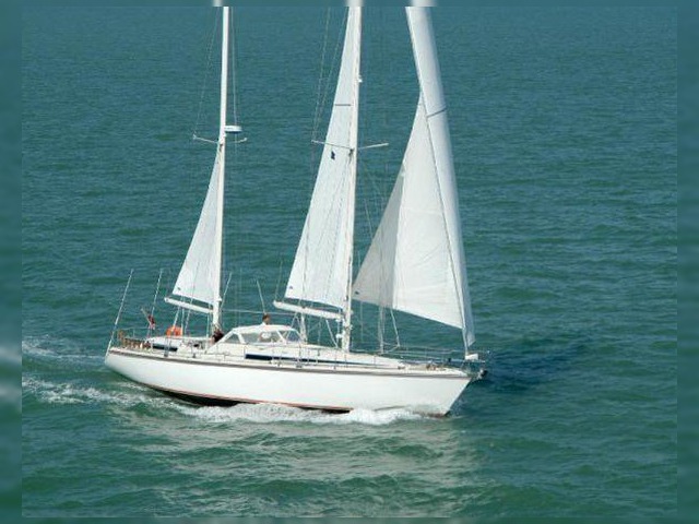 1990 Amel Super Maramu