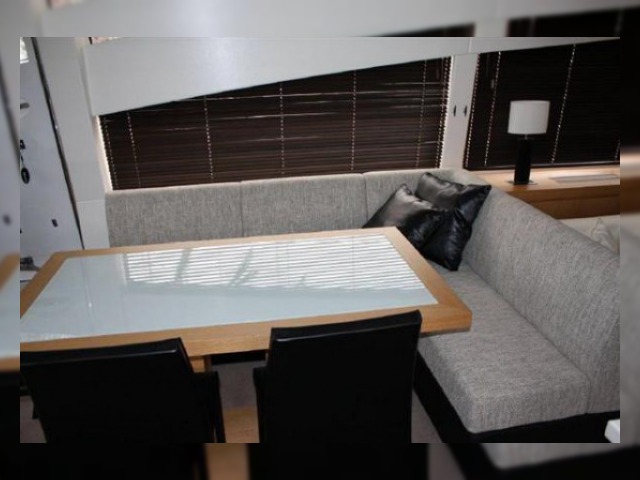 Rent 2012 Sunseeker Manhattan 62