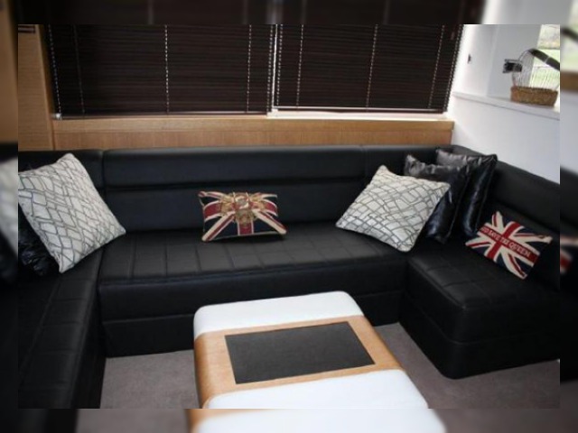 2012 Sunseeker Manhattan 62 for rent