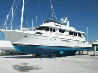 Hatteras 74 Cockpit Motor Yacht