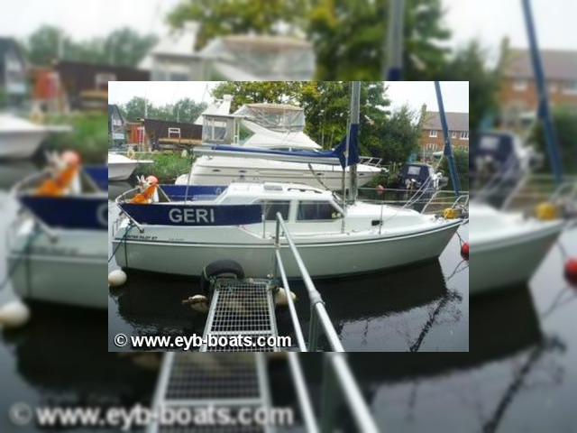 2002  Hunter27 Pilot
