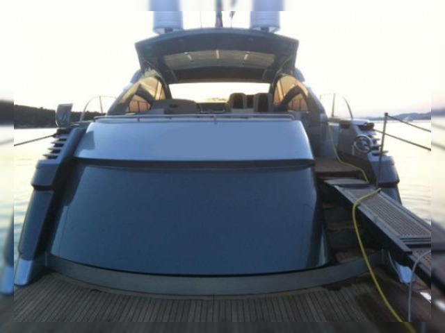 2006 Pershing 56