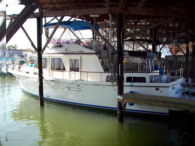 1991 Marine Trader
