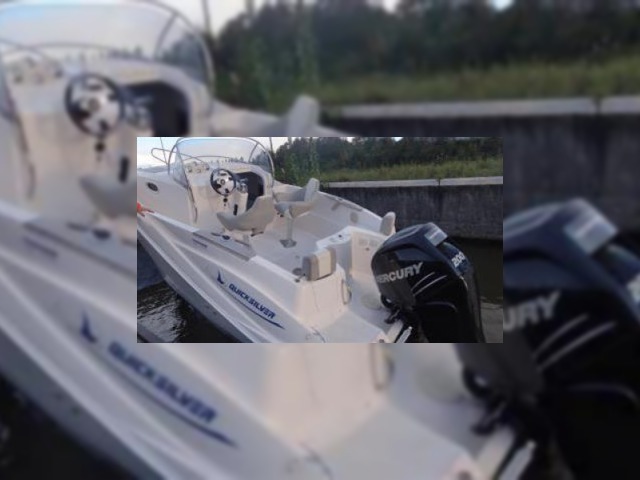 2007 Quicksilver 645 Commander for sale