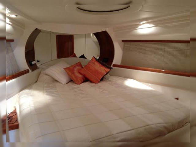 2007 Pershing 46