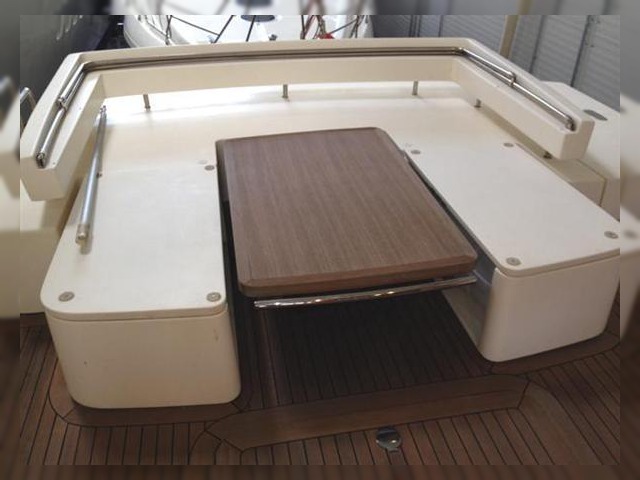 Buy 2007 Aicon 62 Sl