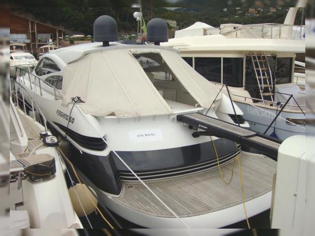 2007 Pershing 50