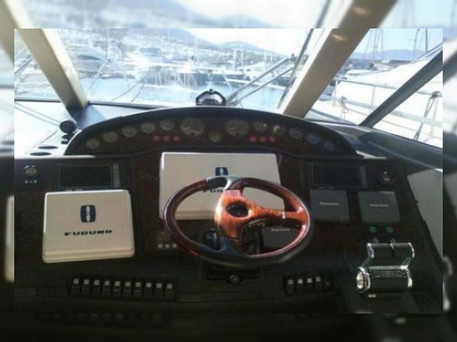 2007 Princess 61