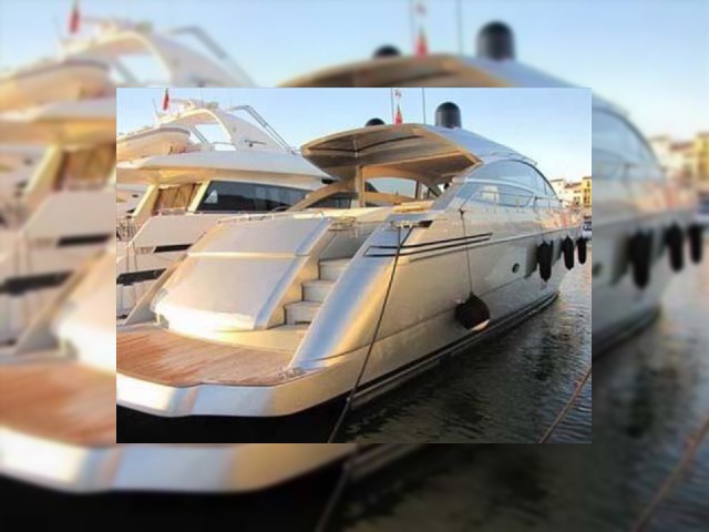 2010 Pershing 64 til salg