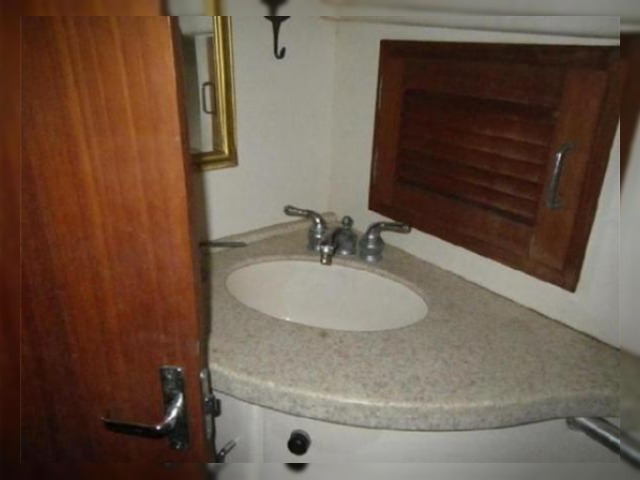 1999 Mainship Pilot for sale