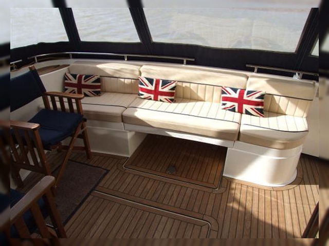 Buy 2000 Fairline Phantom 43