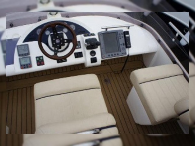 Buy 2000 Fairline Phantom 43