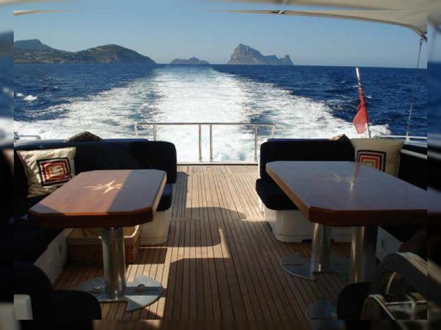2007 Mangusta 80