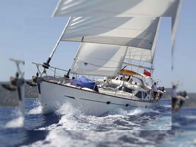 2002 Oyster 62