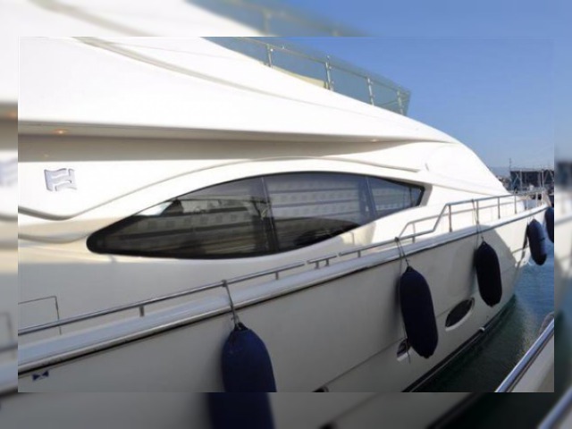 2002 Ferretti 76 à vendre