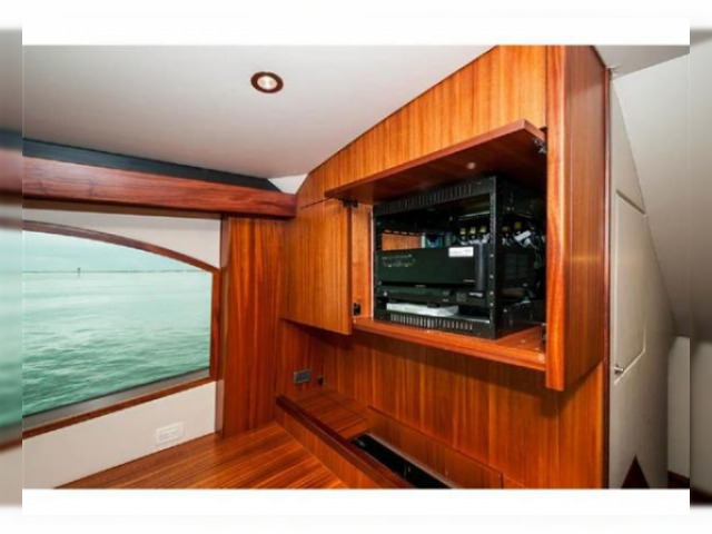 2011 Hatteras Convertible for sale
