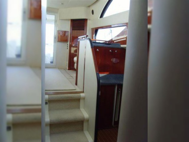 2000 Fairline Phantom 43