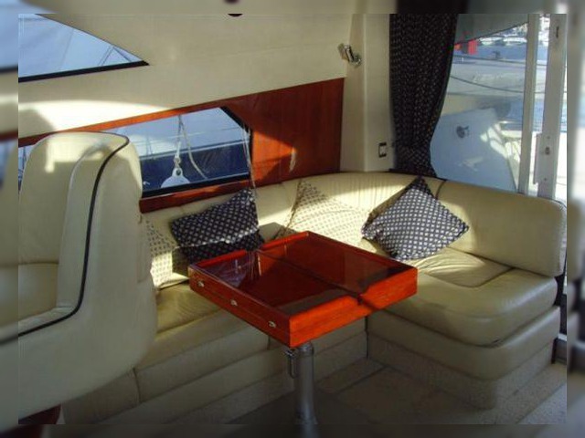 2000 Fairline Phantom 43 for sale