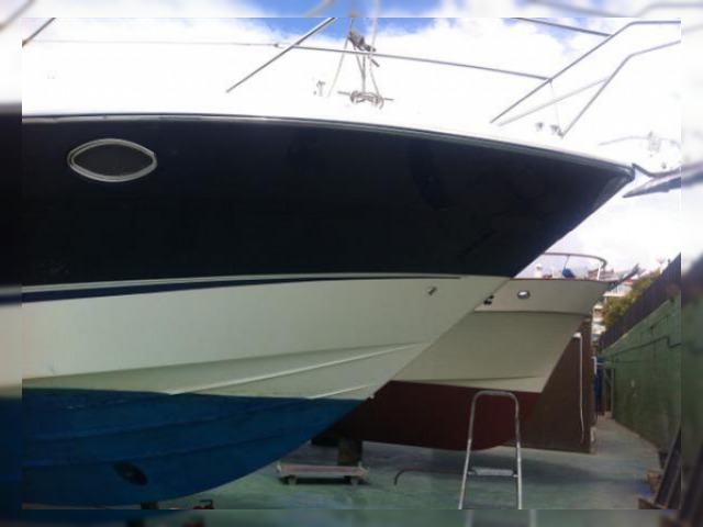 2000 Fairline Phantom 43 for sale