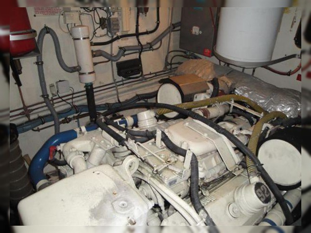 1988 Hatteras 53 til salg