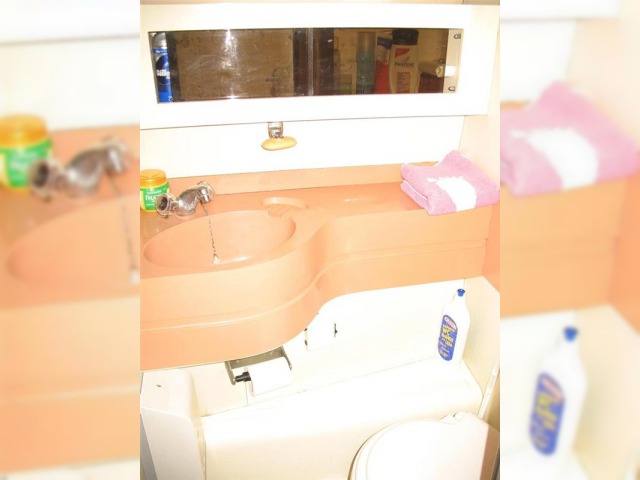 Buy 1989 Princess 435