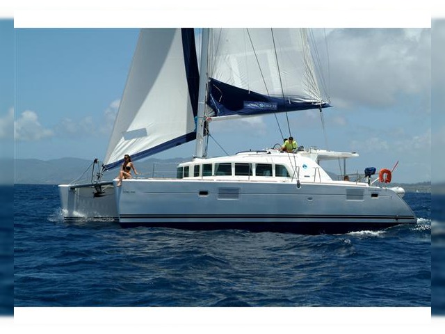 2008 Lagoon 440