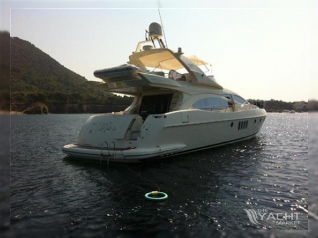 Buy 2004 Azimut 68 Fly