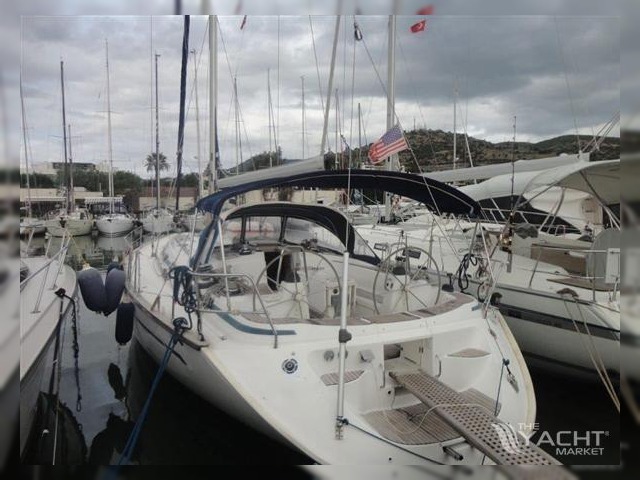 Rent 2003 Bavaria 49
