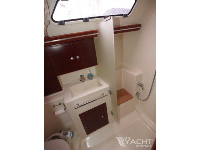 Buy 2006 Hanse 370