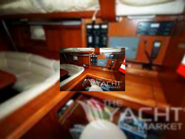 2005 Jeanneau 49 for sale