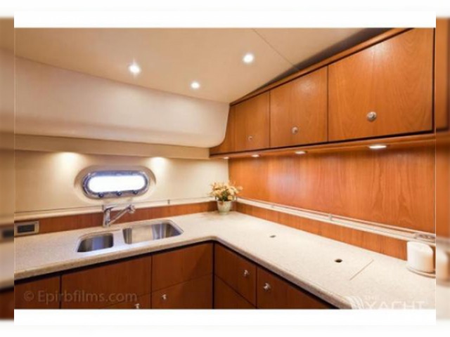 Köpa 2009 Tiara 4300 Sovran