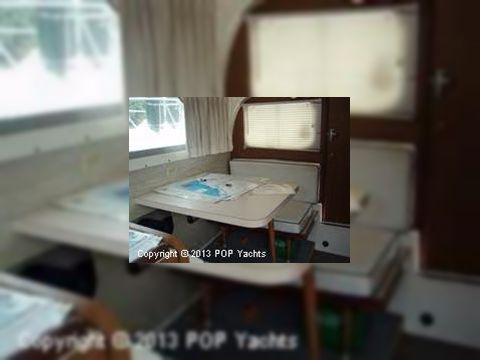 1975 Bertram 28 Flybridge