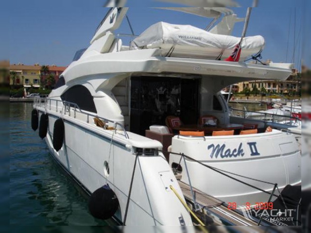 2006 Dominator 68 S for sale