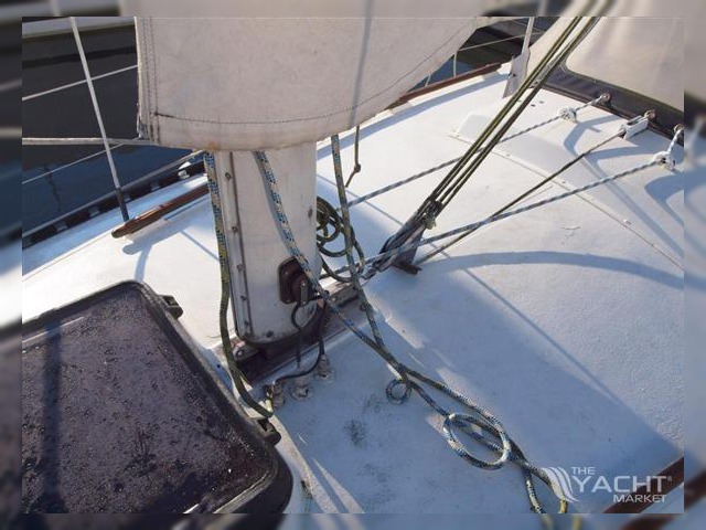 Købe 1978 Standfast Loper 27