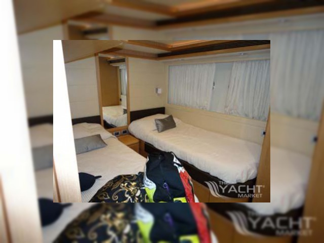 Acheter 2007 Ferretti 830