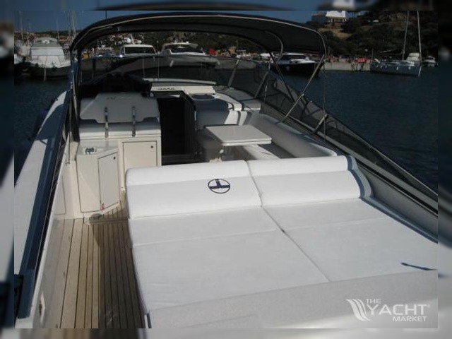 Kjøpe 2008 Itama 40