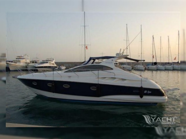 Buy 2001 Astondoa 40 Open