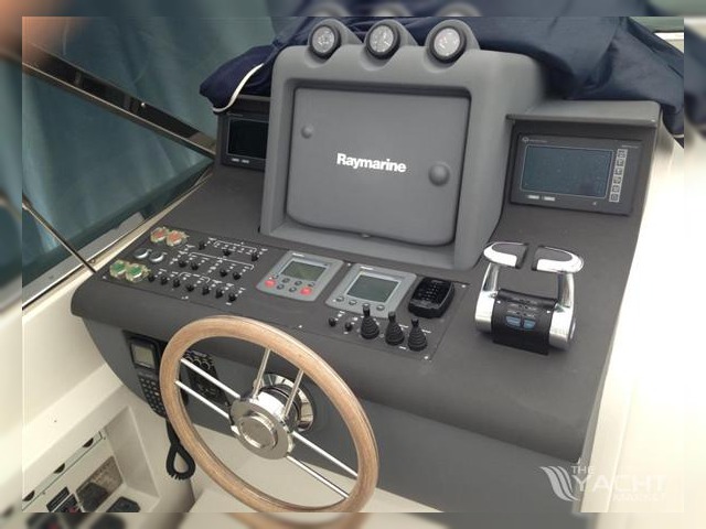 2007 Itama 40