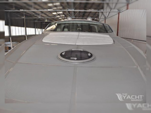 2005 Pershing 62 zu verkaufen