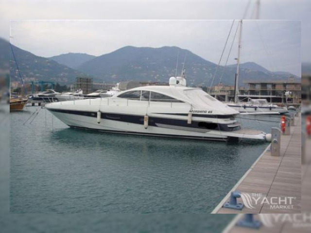 2001 Pershing 65 na sprzedaż