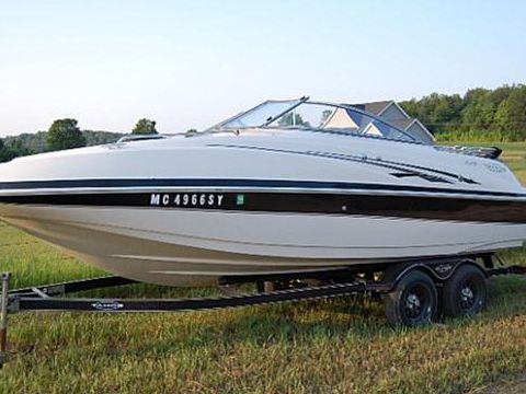 2006 Tahoe Tracker 228