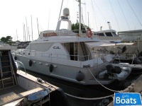 Camuffo 50 Fly