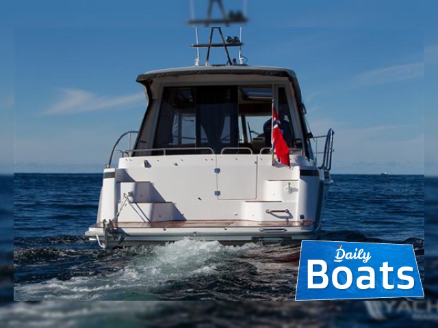2014 Saga 325